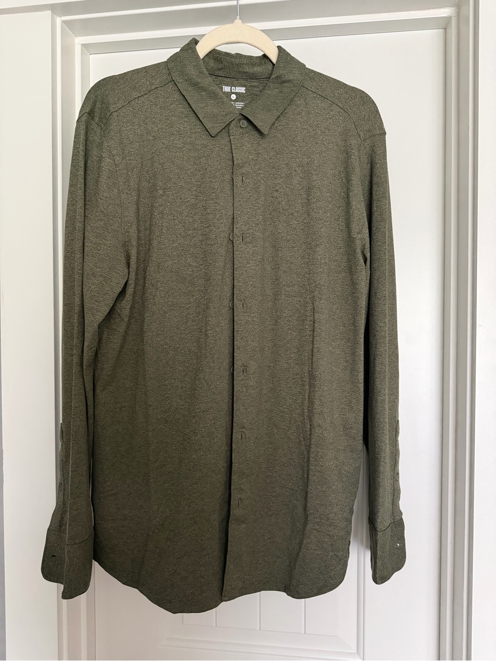NWT True Classic Olive Green Long Sleeve Button-Up Shirt